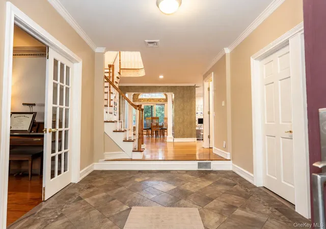 Photo 3 of Mansion for sale at 442 Wolf Hl Rd, Huntington, NY 11746 | MLS# 1058916 | Listing updated on 2026-10-09