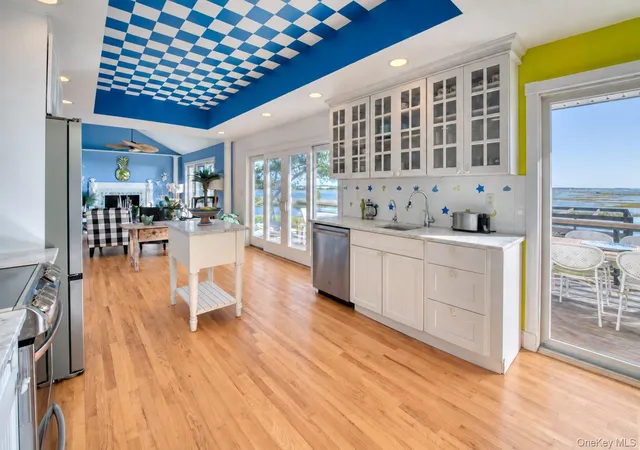 Photo 3 of Single family home for sale at 1455 Cedar Point Dr E, Southold, NY 11971 | MLS# 1058940 | Listing updated on 2026-10-07