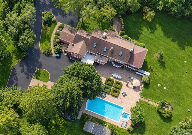 Photo 2 of Mansion for sale at 47 Red Ground Rd, North Hempstead, NY 11568 | MLS# 1058999 | Listing updated on 2026-10-07