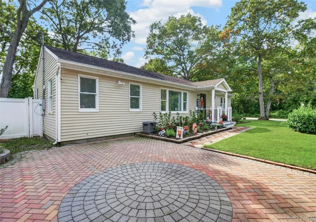 Photo 1 of Single family home for sale at 29 Wabil Rd, Miller Place, NY 11764 | MLS# 1059059 | Listing updated on 2026-10-07