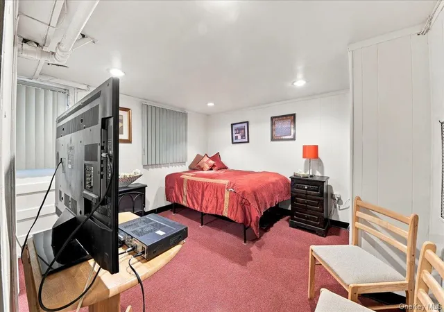 Photo 3 of Single family home for sale at 1912 Hone Ave, New York, NY 10461 | MLS# 1059068 | Listing updated on 2026-10-06