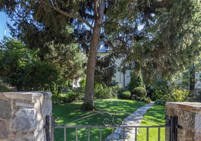 Photo 3 of Single family home for sale at 22 Normandy Ter, Bronxville, NY 10708 | MLS# 1059087 | Listing updated on 2026-10-09