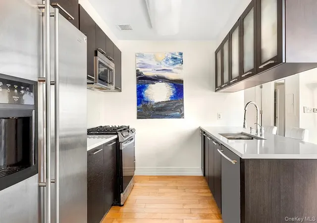 Photo 3 of Condo for sale at 6405 Yellowstone Blvd #509P, New York, NY 11375 | MLS# 1059090 | Listing updated on 2026-10-24