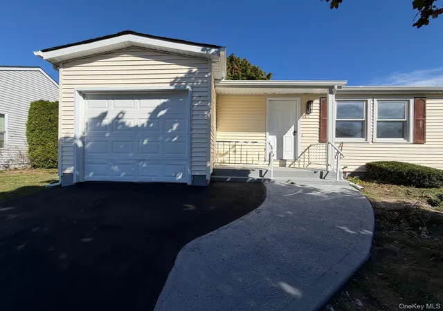 Photo 1 of Condo for sale at 1 Limetree Dr, Brookhaven, NY 11949 | MLS# 1059095 | Listing updated on 2026-10-07
