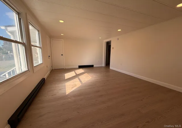 Photo 4 of Condo for sale at 1 Limetree Dr, Brookhaven, NY 11949 | MLS# 1059095 | Listing updated on 2026-10-07