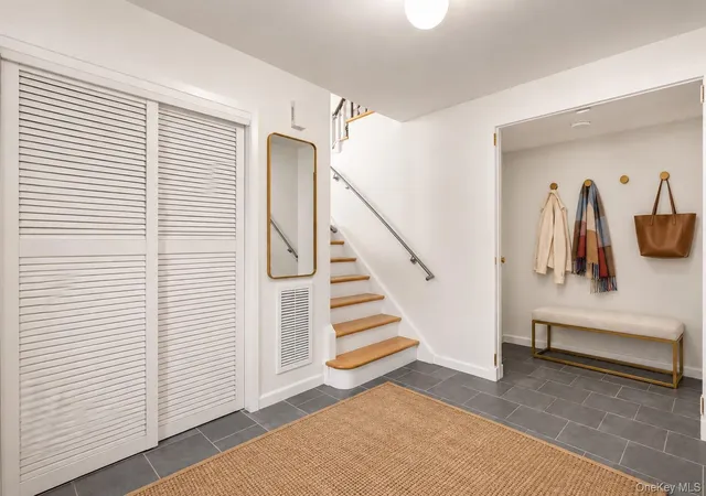 Photo 3 of Single family home for sale at 69 Pietro Dr, Yonkers, NY 10710 | MLS# 1059127 | Listing updated on 2026-10-09
