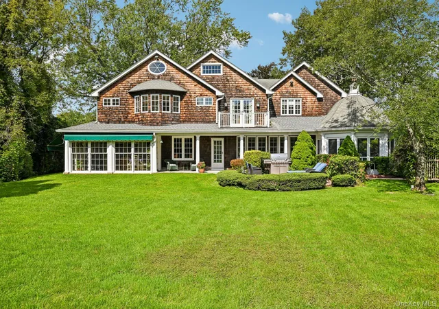 Photo 2 of Single family home for sale at 238 Cedar Ave, Hempstead, NY 11557 | MLS# 1059171 | Listing updated on 2026-10-07