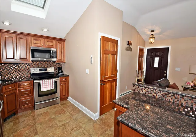 Photo 3 of Single family home for sale at 203 Chelsea Ave, Babylon, NY 11704 | MLS# 1059173 | Listing updated on 2026-10-09