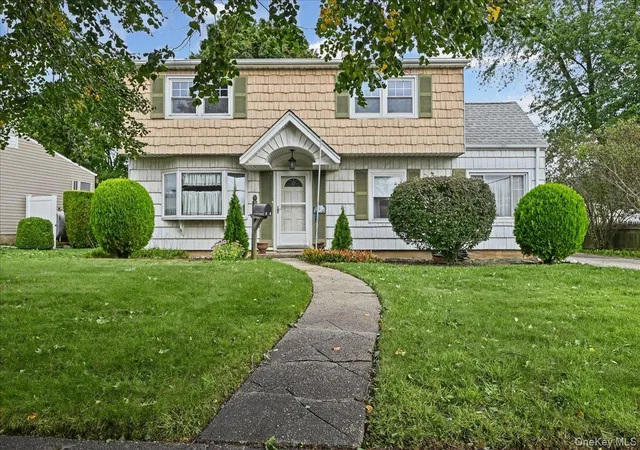 Photo 2 of Single family home for sale at 23 Saucer Ln, Hempstead, NY 11756 | MLS# 1059206 | Listing updated on 2026-10-08