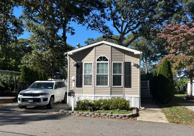 Single family home for sale at 1661 Old Country Rd #72, Riverhead, NY 11901 | MLS# 1059238