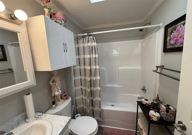 Photo 33 of Single family home for sale at 1661 Old Country Rd #72, Riverhead, NY 11901 | MLS# 1059238 | Listing updated on 2026-10-08