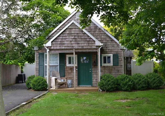 Photo 1 of Single family home for sale at 60 Huguenot Dr, Mastic Beach, NY 11951 | MLS# 1059239 | Listing updated on 2026-10-08