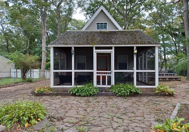 Single family home for sale at 251 Jefferson Dr, Mastic Beach, NY 11951 | MLS# 1059252