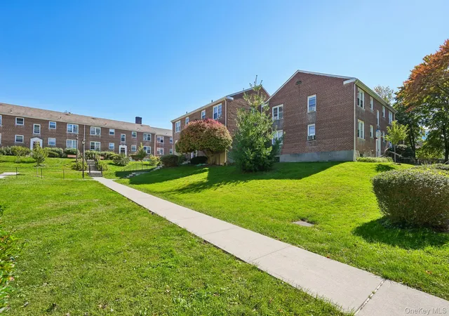 Photo 3 of Condo for sale at 260 Church St #A42, White Plains, NY 10603 | MLS# 1059259 | Listing updated on 2026-10-09