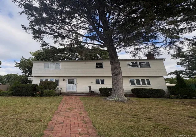 Single family home for sale at 771 Windmill Ave, Babylon, NY 11704 | MLS# 1059266