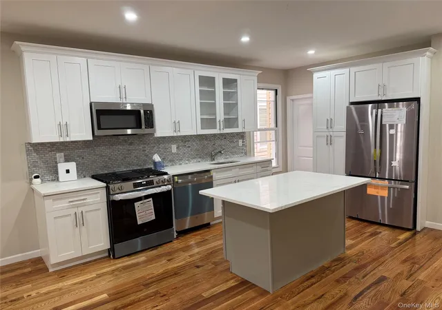Photo 3 of Single family home for sale at 389 Warwick St, New York, NY 11207 | MLS# 1059322 | Listing updated on 2026-10-07