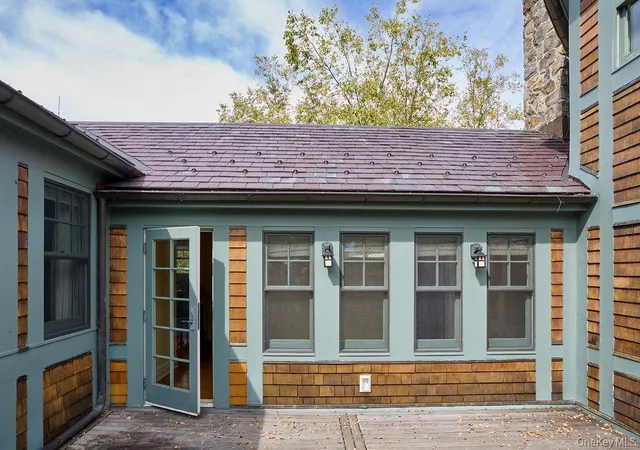 Photo 4 of Single family home for sale at 21 Cannon Hl Rd, Tuxedo Park, NY 10987 | MLS# 1059334 | Listing updated on 2026-10-10