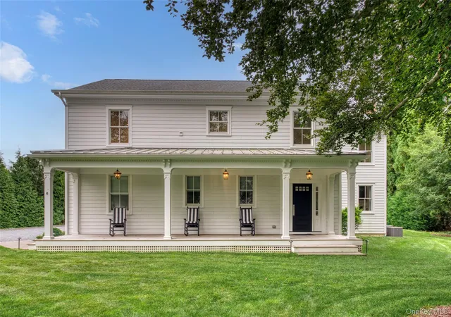 Photo 3 of Single family home for sale at 129 S Country Rd, Southampton, NY 11960 | MLS# 1059337 | Listing updated on 2026-10-07