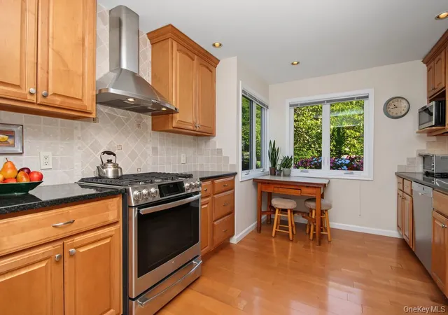 Photo 3 of Condo for sale at 148 Fields Ln, Peekskill, NY 10566 | MLS# 1059359 | Listing updated on 2026-10-08