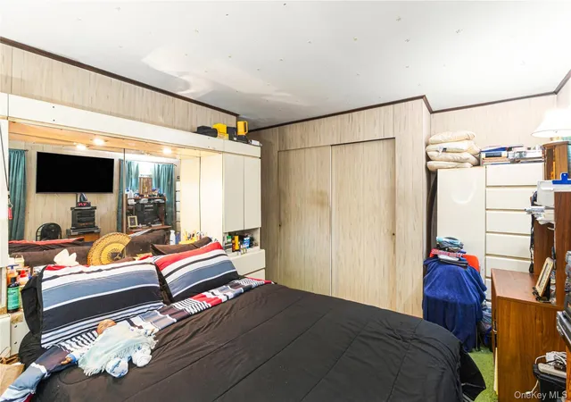Photo 3 of Single family home for sale at 24904 148th Road, New York, NY 11422 | MLS# 1059385 | Listing updated on 2026-10-07