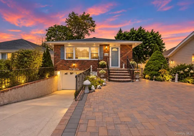 Photo 1 of Single family home for sale at 153 Davison, Lynbrook, NY 11563 | MLS# 1059388 | Listing updated on 2026-10-08