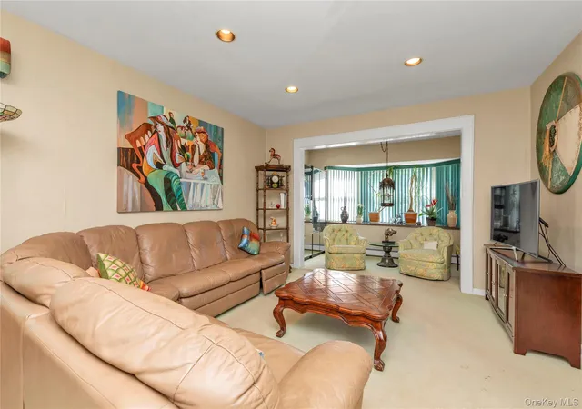 Photo 3 of Single family home for sale at 10 Sunset Ave, Hempstead, NY 11563 | MLS# 1059392 | Listing updated on 2026-10-28