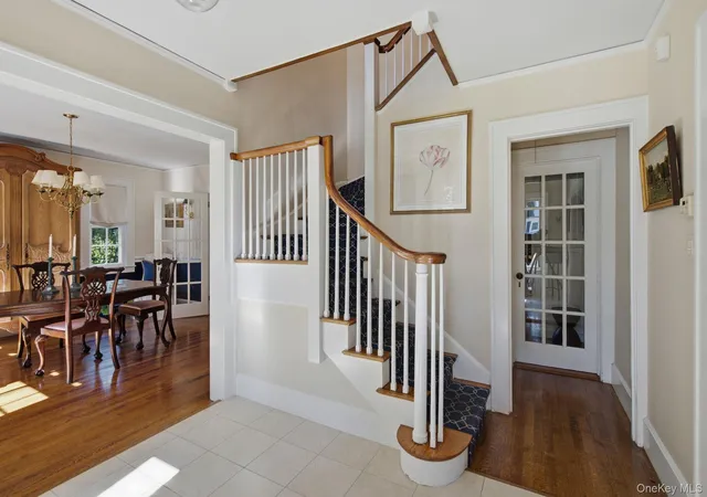 Photo 3 of Single family home for sale at 75 Dewey St, Huntington, NY 11743 | MLS# 1059398 | Listing updated on 2026-10-09