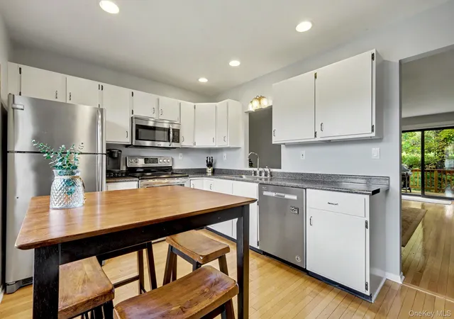 Photo 3 of Single family home for sale at 60 Krystal Dr, Somers, NY 10589 | MLS# 1059399 | Listing updated on 2026-10-14