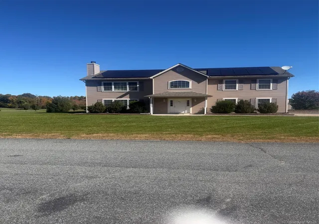 Photo 1 of Single family home for sale at 44 Beverly Rd, Mount Hope, NY 10940 | MLS# 1059401 | Listing updated on 2026-10-07