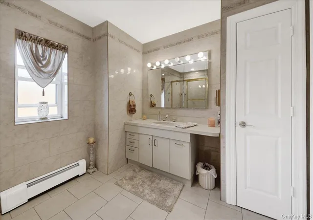 Photo 1 of Single family home for sale at 1015 Dean Ave, New York, NY 10465 | MLS# 1059418 | Listing updated on 2026-10-07