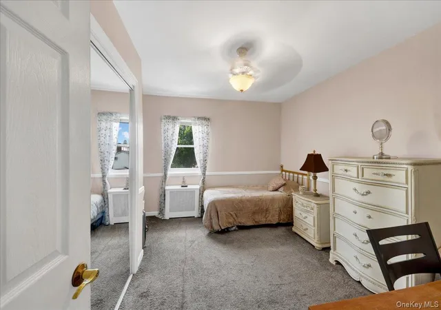 Photo 4 of Single family home for sale at 1015 Dean Ave, New York, NY 10465 | MLS# 1059418 | Listing updated on 2026-10-07