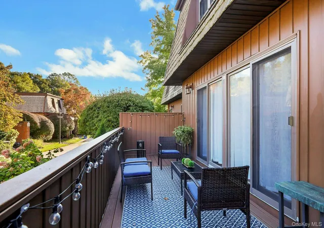 Photo 4 of Condo for sale at 17 F Heritage Dr #F, Clarkstown, NY 10956 | MLS# 1059434 | Listing updated on 2026-10-10