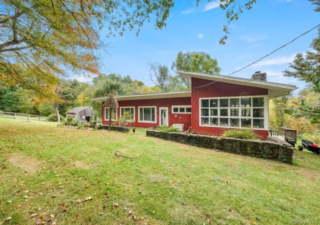 Photo 3 of Single family home for sale at 21 Meads Ln, Stormville, NY 12582 | MLS# 1059447 | Listing updated on 2026-10-08