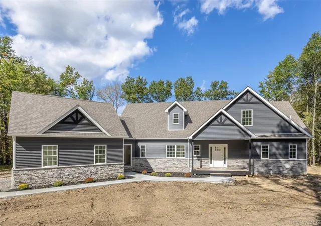 Single family home for sale at 100 Tillson Lake Rd, Gardiner, NY 12589 | MLS# 1059510