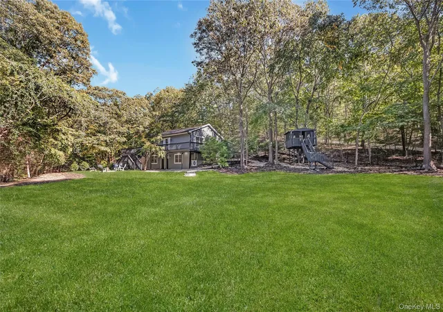 Photo 2 of Single family home for sale at 644 Bread And Cheese Holw Rd, Huntington, NY 11768 | MLS# 1059517 | Listing updated on 2026-10-07