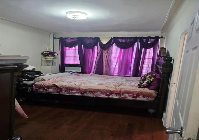 Photo 3 of Single family home for sale at 63 12 39th Avenue, New York, NY 11377 | MLS# 1059529 | Listing updated on 2026-10-11