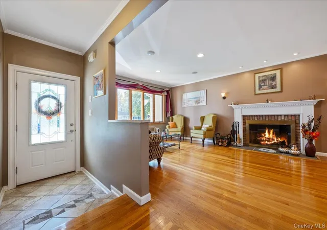 Photo 2 of Single family home for sale at 4 Lincoln St, Hempstead, NY 11530 | MLS# 1059555 | Listing updated on 2026-10-21