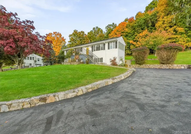 Photo 3 of Single family home for sale at 43 Lakeview Rd, Carmel, NY 10512 | MLS# 1059561 | Listing updated on 2026-10-25