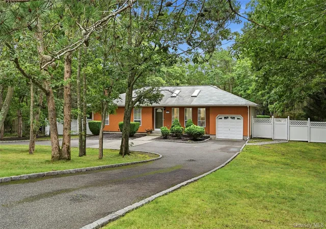 Photo 1 of Single family home for sale at 16 Georgann Rd, Brookhaven, NY 11949 | MLS# 1059567 | Listing updated on 2026-10-08