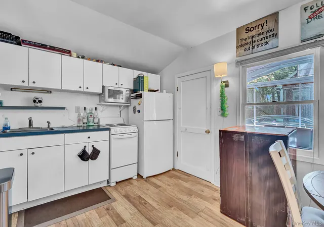Photo 3 of Single family home for sale at 46 Anchor Path, Riverhead, NY 11933 | MLS# 1059569 | Listing updated on 2026-10-08