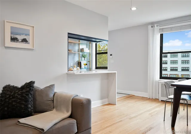 Photo 4 of Condo for sale at 1 Elm St #5B, Eastchester, NY 10707 | MLS# 1059571 | Listing updated on 2026-10-21