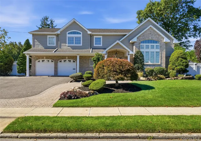 Single family home for sale at 72 Wenwood Dr, Oyster Bay, NY 11762 | MLS# 1059580