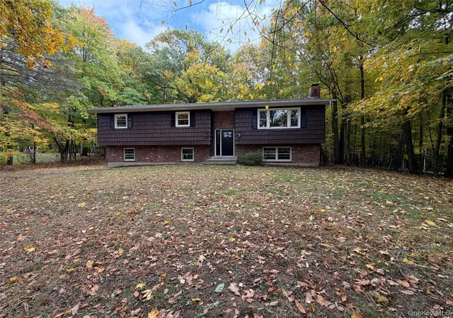 Photo 1 of Single family home for sale at 24 Emperor Ln, Montgomery, NY 12549 | MLS# 1059617 | Listing updated on 2026-10-17