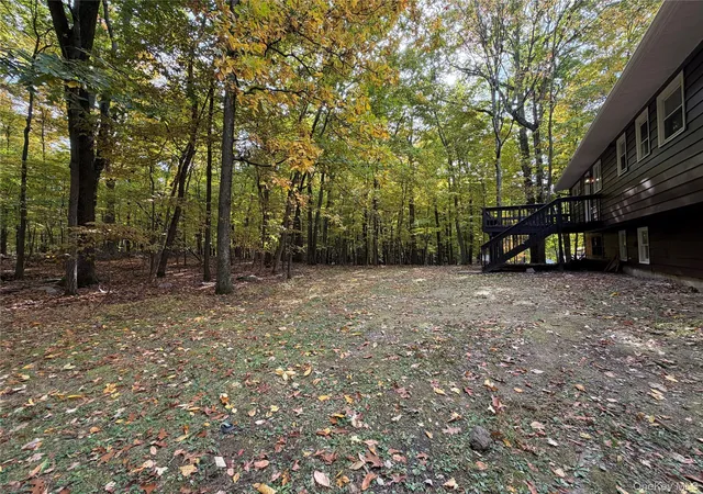 Photo 3 of Single family home for sale at 24 Emperor Ln, Montgomery, NY 12549 | MLS# 1059617 | Listing updated on 2026-10-17