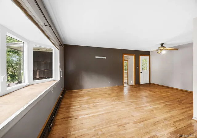 Photo 3 of Single family home for sale at 2 Easterly Rd, Hampton Bays, NY 11946 | MLS# 1059631 | Listing updated on 2026-10-07