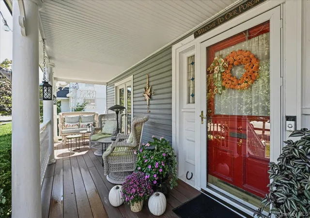 Photo 3 of Single family home for sale at 176 S Centre Ave, Hempstead, NY 11570 | MLS# 1059665 | Listing updated on 2026-10-08