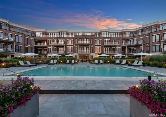 Photo 3 of Condo for sale at 10 Shore Rd #400, Glenwood Landing, NY 11547 | MLS# 1059691 | Listing updated on 2026-10-08