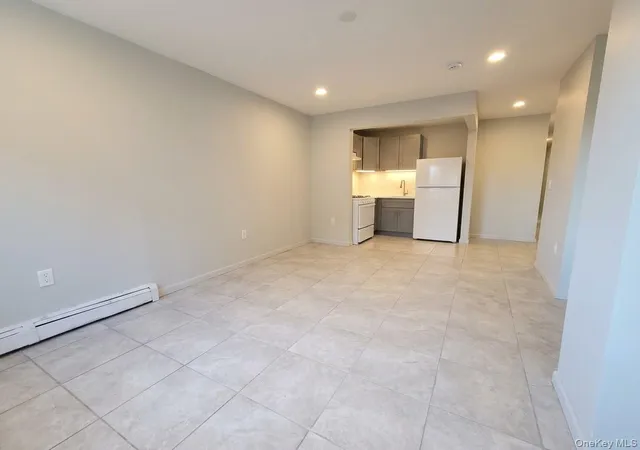 Photo 3 of House for sale at 875 Cauldwell Ave, New York, NY 10456 | MLS# 1059696 | Listing updated on 2026-10-08