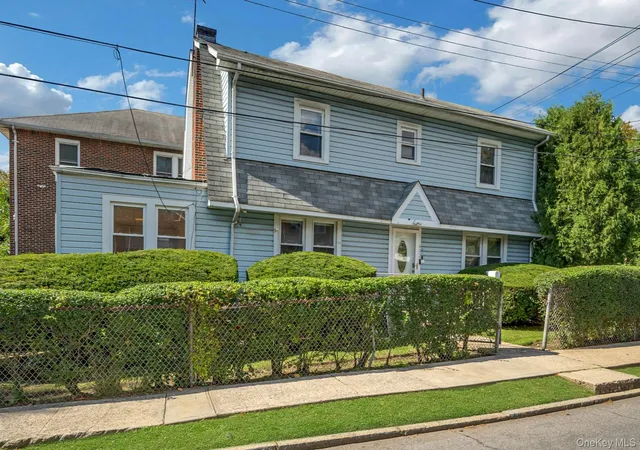 Photo 2 of Single family home for sale at 402 Hancock Ave, Mount Vernon, NY 10553 | MLS# 1059711 | Listing updated on 2026-10-08