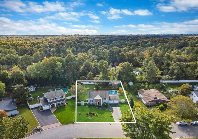 Photo 2 of Single family home for sale at 26 Bradley Dr, Brookhaven, NY 11786 | MLS# 1059712 | Listing updated on 2026-10-18